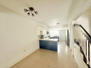 Townhouse For Rent in Surbiton Square, Kingston / St. Andrew Jamaica | [1]