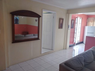 Flat For Rent in Tankerville  between Stadium n Beverly Hills, Kingston / St. Andrew Jamaica | [4]