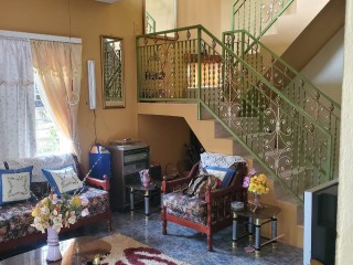 House For Sale in BELLEVUE HEIGHTS, St. Catherine Jamaica | [7]