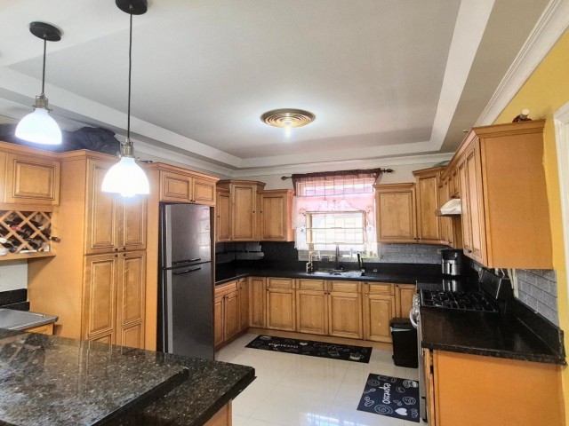 Apartment For Sale in MOLYNES GARDENS, Kingston / St. Andrew Jamaica | [4]