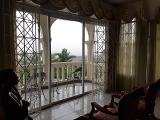 6 bed House For Sale in Look Out in  RED HILLS, Kingston / St. Andrew, Jamaica