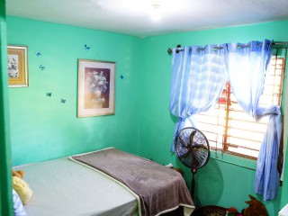 House For Sale in Santa Cruz, St. Elizabeth Jamaica | [9]