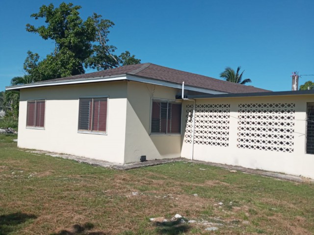 House For Sale in St Georges Plain, Westmoreland Jamaica | [4]