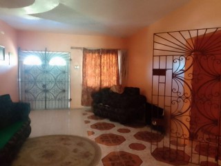 House For Rent in Mona, Kingston / St. Andrew Jamaica | [2]