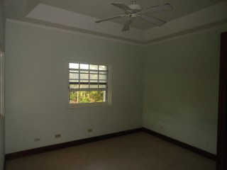 Townhouse For Rent in IRONSHORE, St. James Jamaica | [2]