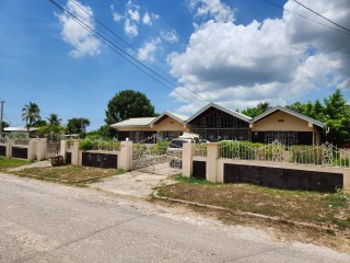 5 bed House For Sale in Willodene, St. Catherine, Jamaica