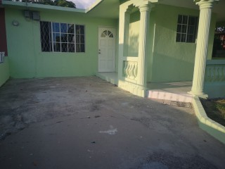 House For Rent in Spanish Town, St. Catherine Jamaica | [1]