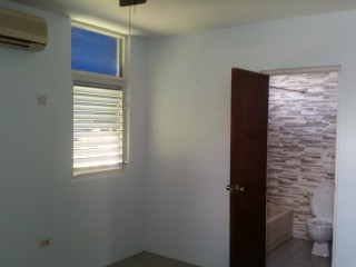 Apartment For Rent in Oakland Court, Kingston / St. Andrew Jamaica | [3]