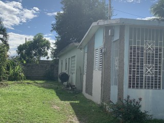 3 bed House For Sale in Fairview Park, St. Catherine, Jamaica
