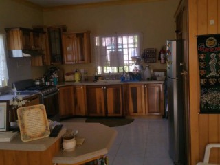 House For Sale in Mandeville, Manchester Jamaica | [11]