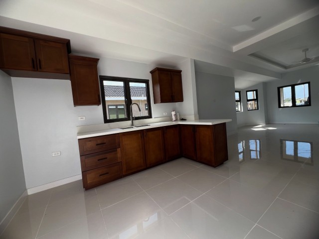 House For Rent in Oak Estate Bernard Lodge, St. Catherine Jamaica | [2]
