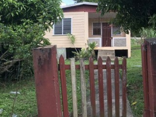 House For Sale in Higates, St. Mary Jamaica | [2]