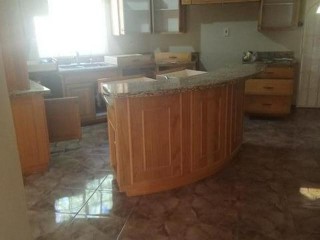 Mandeville, Manchester, Jamaica - House for Lease/rental