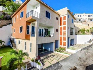 5 bed Townhouse For Sale in Norbrook, Kingston / St. Andrew, Jamaica