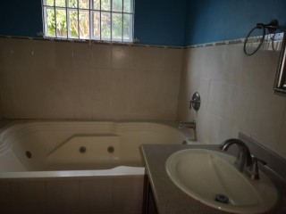 House For Sale in Caribbean Estates, St. Catherine Jamaica | [4]