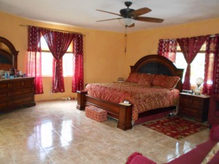 House For Sale in Pratville  Hermitage, Manchester Jamaica | [3]