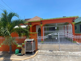 2 bed House For Sale in Portmore, St. Catherine, Jamaica