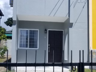 Townhouse For Rent in Mona, Kingston / St. Andrew Jamaica | [5]