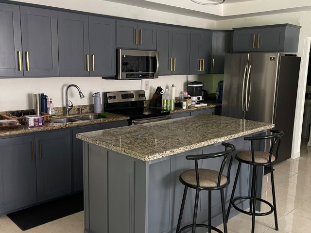 Apartment For Rent in Red Hills, Kingston / St. Andrew Jamaica | [2]