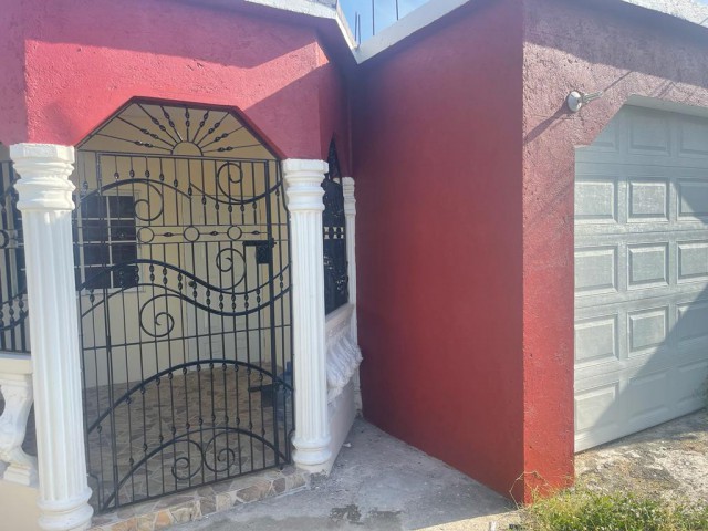 House For Rent in Longeville Park, Clarendon Jamaica | [1]