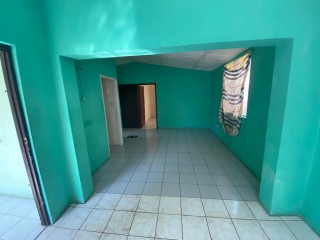 House For Sale in Pembroke Hall, Kingston / St. Andrew Jamaica | [4]