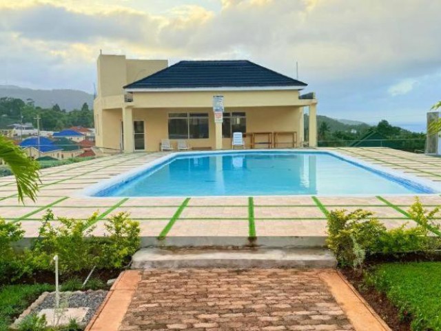 House For Sale in Lancewood Meadows, St. Ann Jamaica | [14]