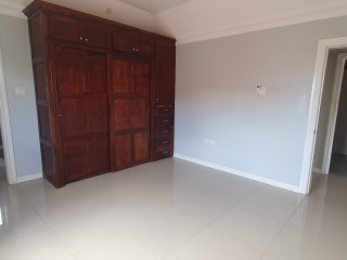Apartment For Rent in Kingston 6, Kingston / St. Andrew Jamaica | [4]