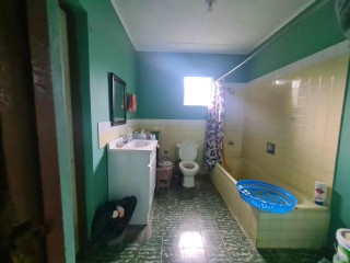 House For Sale in Ocho Rios, St. Ann Jamaica | [1]