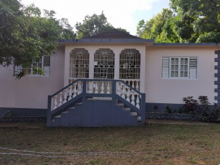 3 bed House For Sale in Chatham, St. James, Jamaica