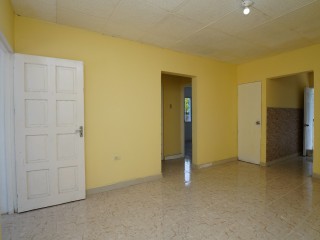 House For Rent in Leiba Gardens, St. Catherine Jamaica | [10]