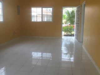 Flat For Rent in Portmore, St. Catherine Jamaica | [2]