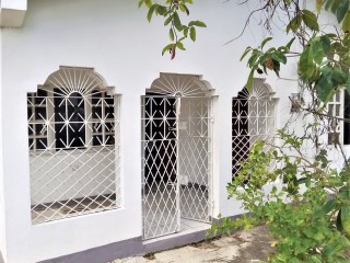 House For Sale in MAY PEN, Clarendon Jamaica | [13]