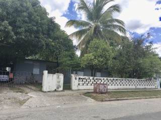 House For Sale in Mona, Kingston / St. Andrew Jamaica | [6]