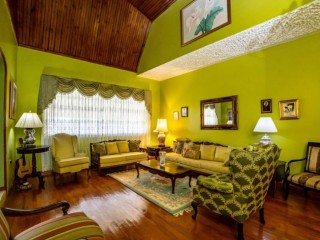 7 bed House For Sale in May Day, Manchester, Jamaica