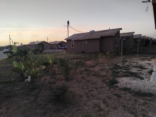 House For Rent in Pheonix Park Village 2 Greater Portmore, St. Catherine Jamaica | [9]