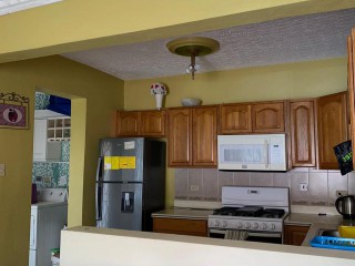 Townhouse For Rent in Lady Musgrave, Kingston / St. Andrew Jamaica | [4]