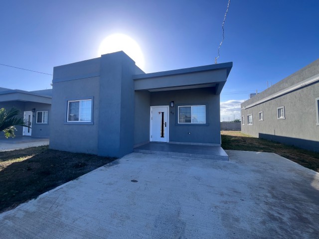 2 bed House For Sale - Portmore, St. Catherine, Jamaica