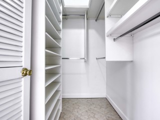 Apartment For Rent in Golden Triangle, Kingston / St. Andrew Jamaica | [1]