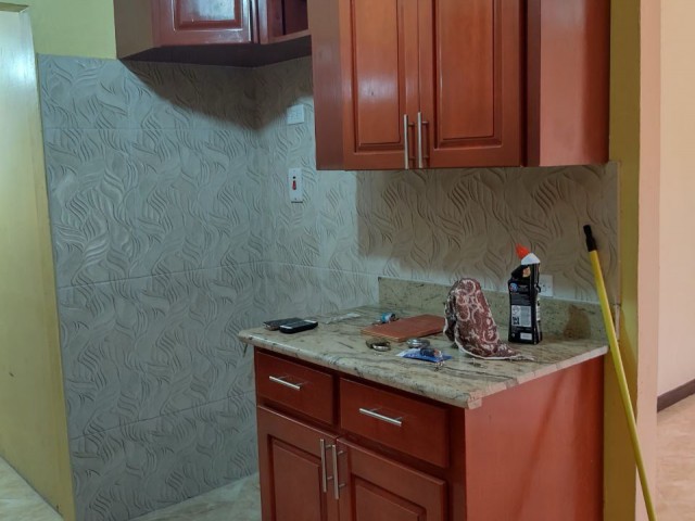 Townhouse For Sale in Meadowbrook, Kingston / St. Andrew Jamaica | [5]