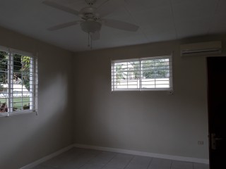 House For Rent in Norbrook, Kingston / St. Andrew Jamaica | [6]