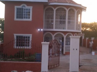 House For Rent in palmers cross maypen, Clarendon Jamaica | [1]