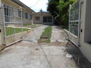 House For Rent in Kingston 8, Kingston / St. Andrew Jamaica | [14]