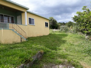 House For Sale in Mandeville UNDER CONTRACT, Manchester Jamaica | [2]