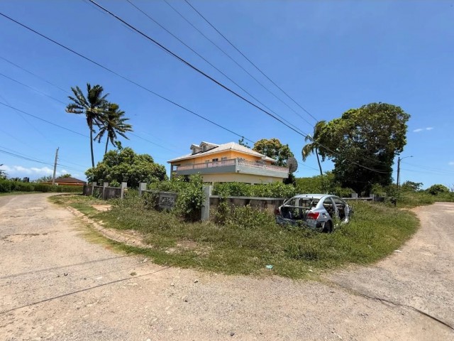 House For Sale in GREEN ACRES SPANISH TOWN, St. Catherine Jamaica | [10]