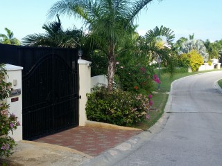 House For Rent in Rose Hall Great House Estate, St. James Jamaica | [5]