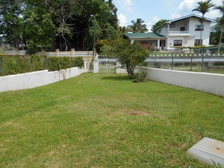 House For Sale in Wood Lawn, Manchester Jamaica | [12]