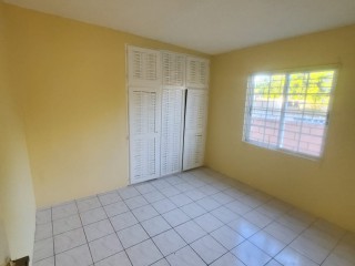House For Sale in Eltham View, St. Catherine Jamaica | [7]