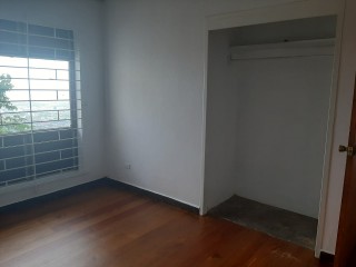2 bed Townhouse For Rent in Jacks Hill, Kingston / St. Andrew, Jamaica
