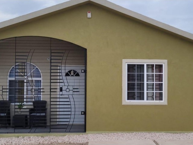2 bed House For Rent - Phoenix Park Village 2 Phase 4, St. Catherine, Jamaica
