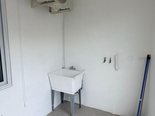 Apartment For Rent in Kingston 8, Kingston / St. Andrew Jamaica | [8]